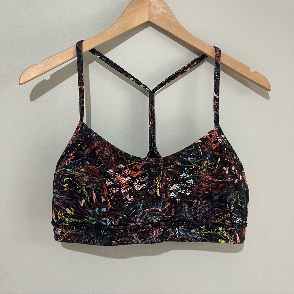 Lululemon Flow Y Bra Nulu *Light Support, B/C Cup Foliage Overlay Multi size 10